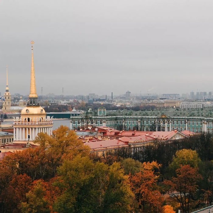 Check in cùng vẻ đẹp lãng mạn cổ điện của thành phố Saint Petersburg, Nga vào tháng 10. Nguồn: u_say_media