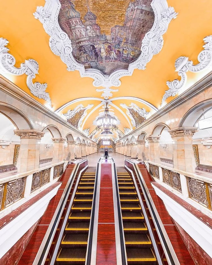 Vẻ đẹp lộng lẫy như cung điện dưới lòng đất của ga metro Moscow Nguồn: seeyouinmoscow