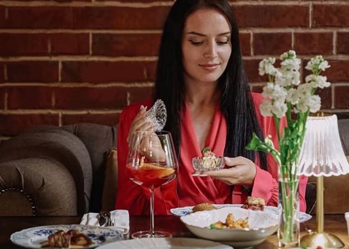 Vodka Nga có gì đặc biệt khiến du khách khắp nơi yêu thích?