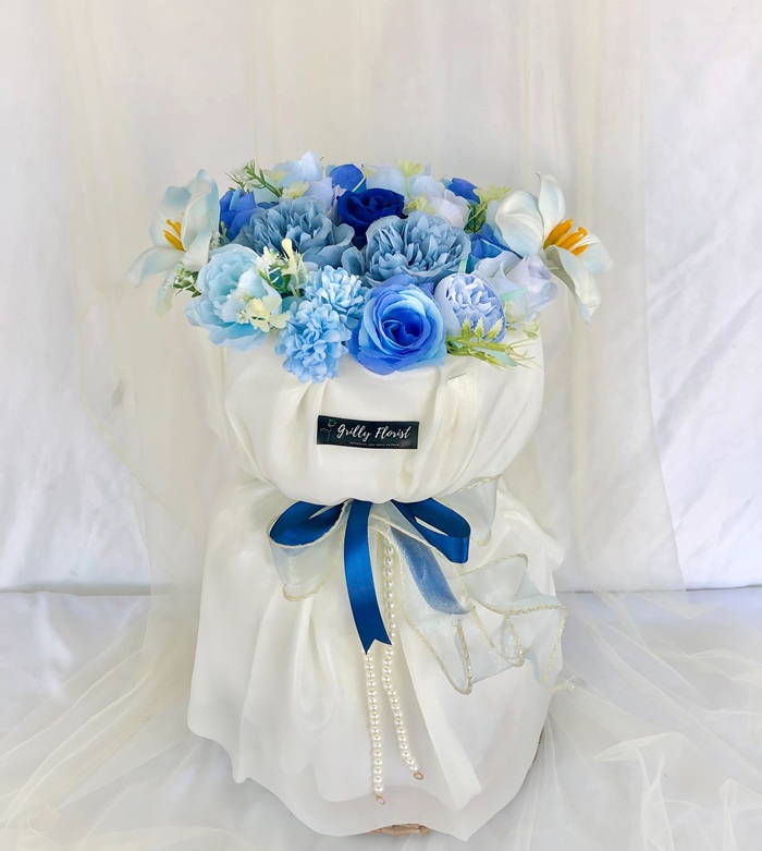Ý nghĩa của việc tặng hoa số lẻ trong văn hóa người Nga. Nguồn: grilly.florist