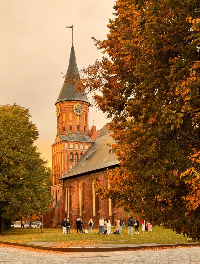 Vẻ đẹp mùa thu lãng mạn tại thành phố Kaliningrad Nga. Nguồn: olya_kametc