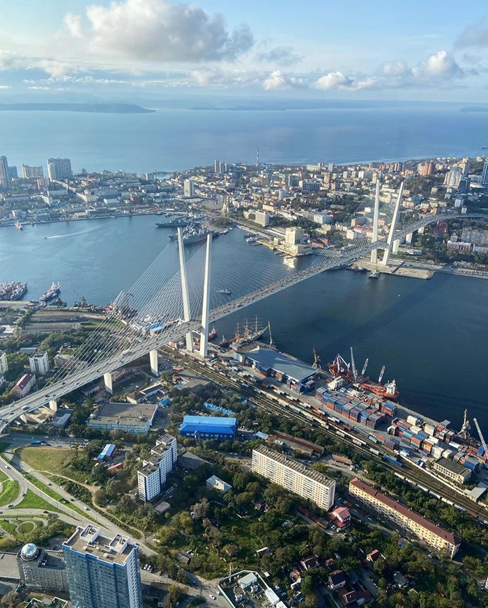 Vịnh Golden Horn vẻ đẹp biểu tượng của thành phố Vladivostok. Nguồn: vladivostok_helicopters