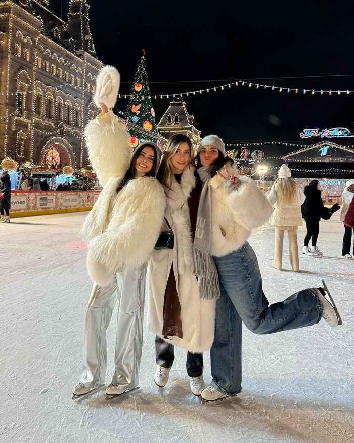 Trải nghiệm trượt băng ngoài trời thú vị mùa đông nước Nga. Nguồn: girltravelshotz